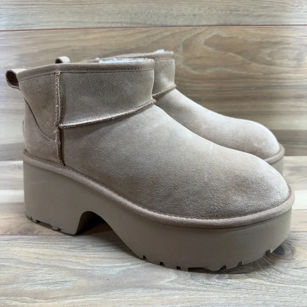 UGG New Height Ultra Mini Boots Womens 10 Platform Chunky‎ Chestnut Suede Fur